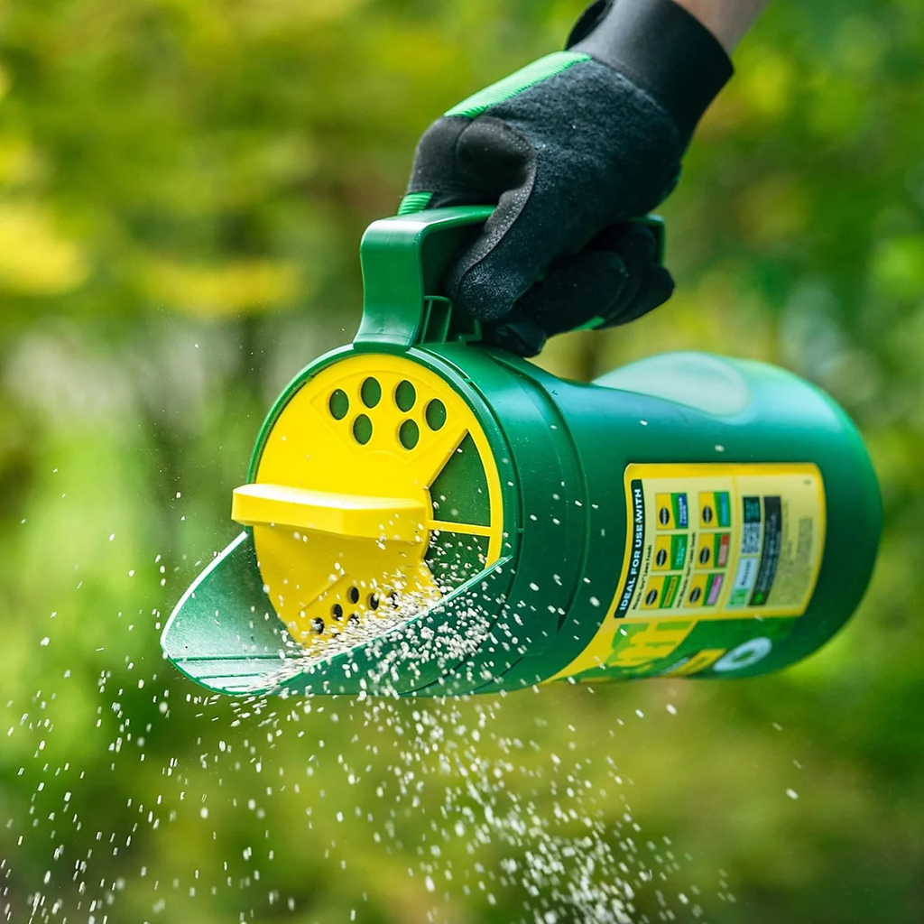 Miracle-Gro Garden Hand Spreader Jug Multi Use Grass Seed Plant Food Spreader 30 image 16